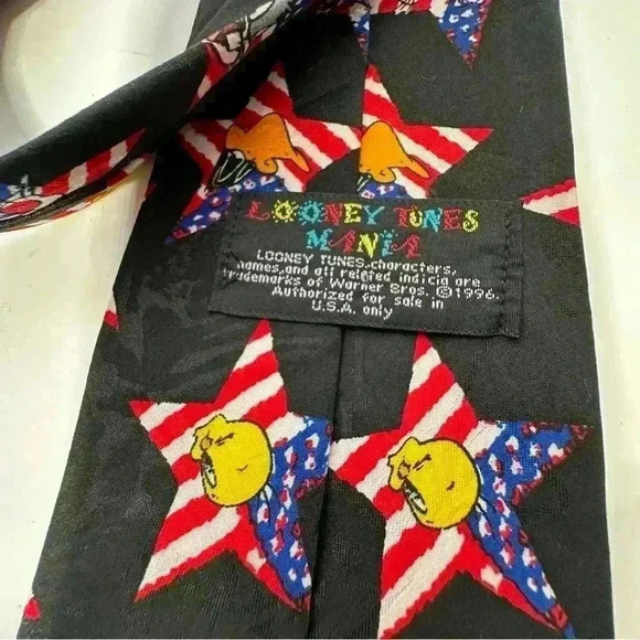 Vintage Looney Tunes Flag Neck Tie, Patriotic and Fun - Picture 3 of 4